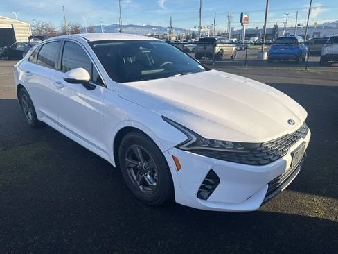 Used 2021 Kia K5 LXS image 5