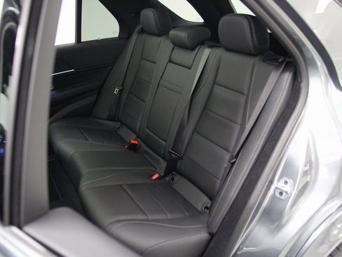 New 2026 Mercedes-Benz GLE 450 4MATIC image 13