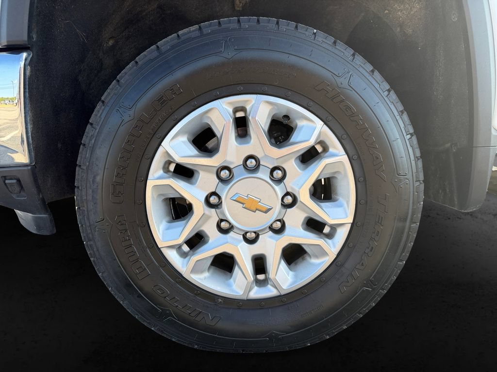 Used 2024 Chevrolet Silverado 2500 LT w/ All Star Edition AWD/4WD image 24