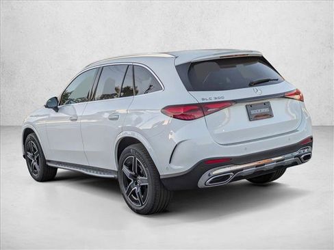New 2026 Mercedes-Benz GLC 300 image 9