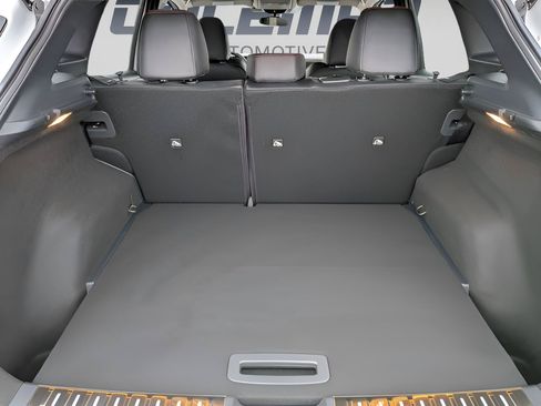 Certified 2025 Nissan Kicks SR w/ Illumination Package FWD image 23