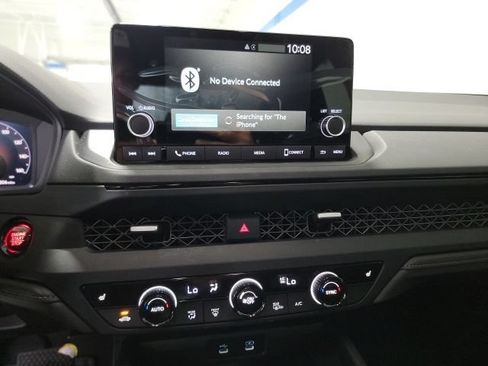 Used 2025 Honda Accord SE image 13