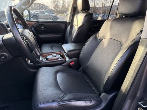 Used 2023 Nissan Armada SL image 13
