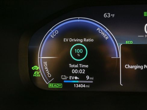 Used 2024 Toyota RAV4 XSE w/ Weather Package AWD/4WD image 42
