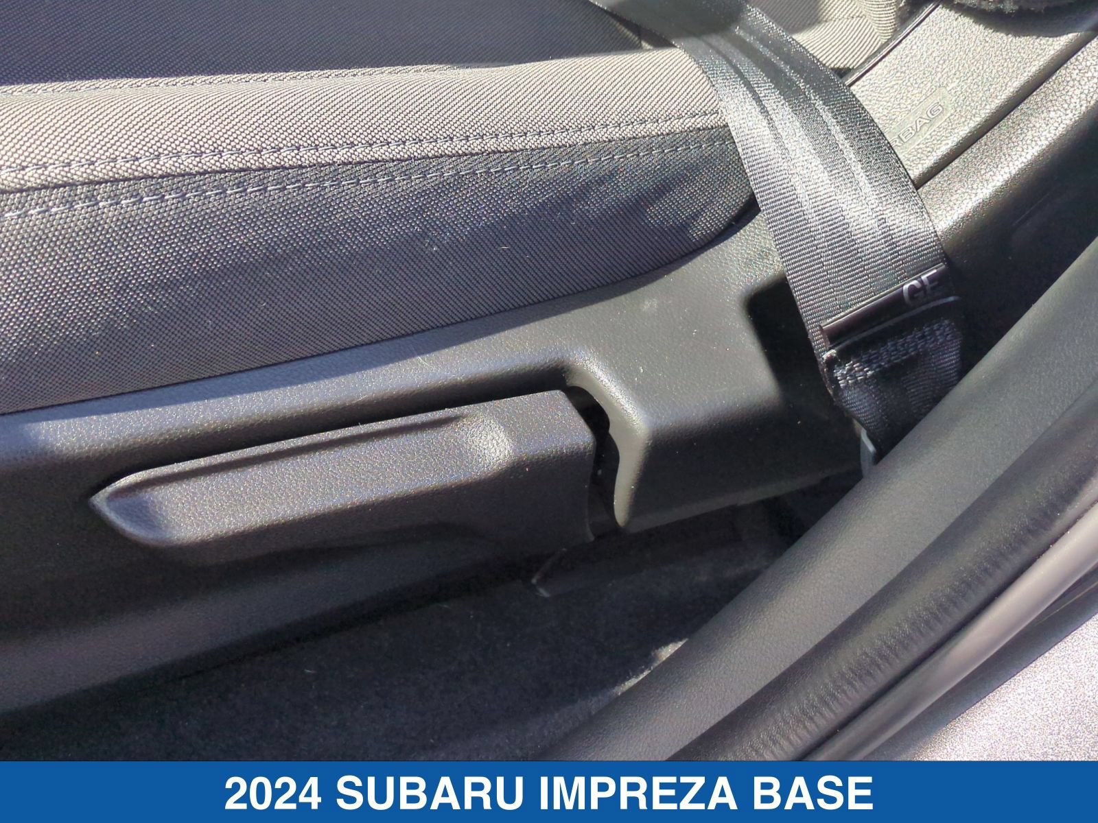 Certified 2024 Subaru Impreza 2.0i AWD/4WD image 27