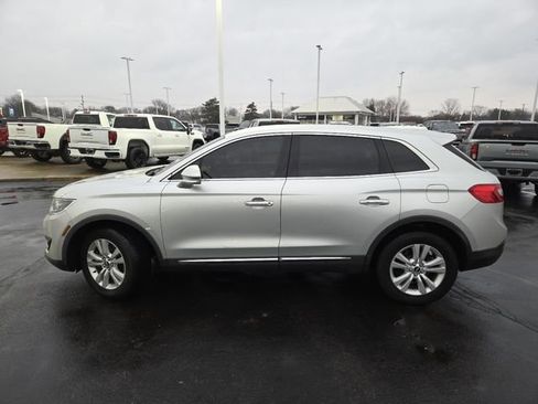Used 2018 Lincoln MKX Premiere image 21