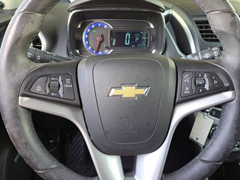 Used 2016 Chevrolet Trax LT w/ LT Sun and Sound Package FWD image 23