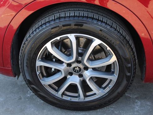 Used 2020 Maserati Levante S GranLusso image 12