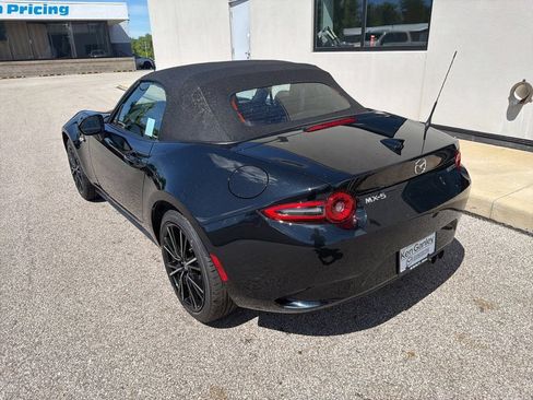 New 2026 MAZDA MX-5 Miata Grand Touring w/ Weather Package RWD image 6