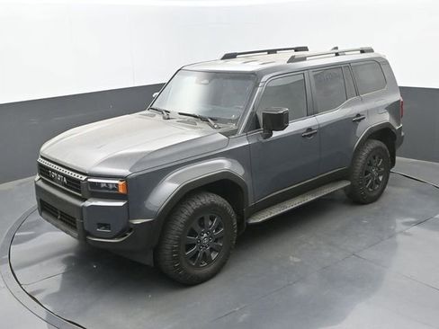 Used 2024 Toyota Land Cruiser image 16