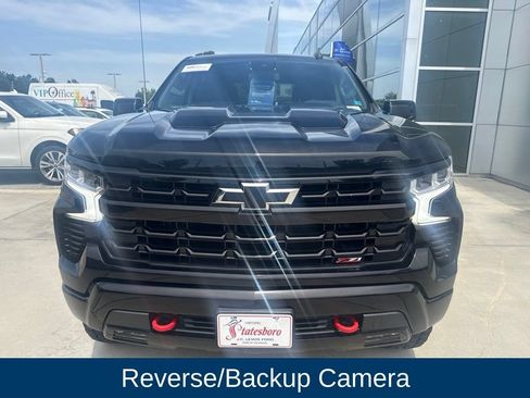 Used 2022 Chevrolet Silverado 1500 LT Trail Boss w/ Protection Package AWD/4WD image 2