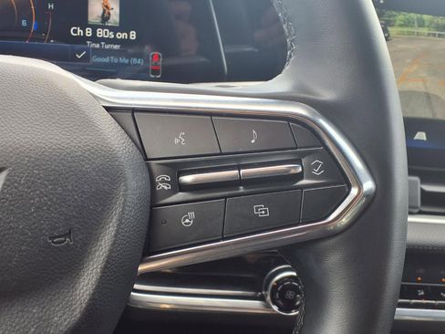 Used 2025 Chevrolet Equinox LT image 15