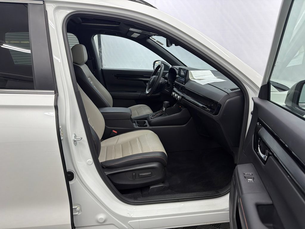 Used 2023 Honda CR-V Sport Touring image 15