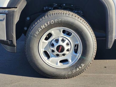 New 2024 GMC Sierra 2500 Pro w/ Convenience Package image 10