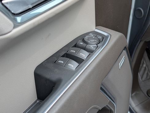 New 2026 Chevrolet Silverado 1500 LTZ w/ LTZ Premium Package AWD/4WD image 16
