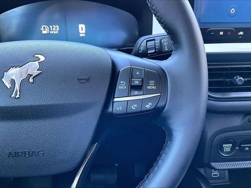 Used 2025 Ford Bronco Sport Heritage w/ Convenience Package image 25