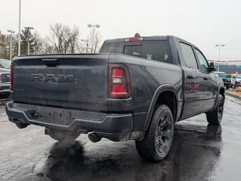 New 2026 RAM 1500 4x4 Crew Cab image 2