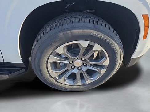 New 2026 Chevrolet Tahoe LS image 21