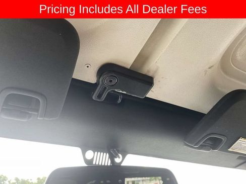 Used 2017 Jeep Wrangler Unlimited Sahara w/ Max Tow Package AWD/4WD image 25