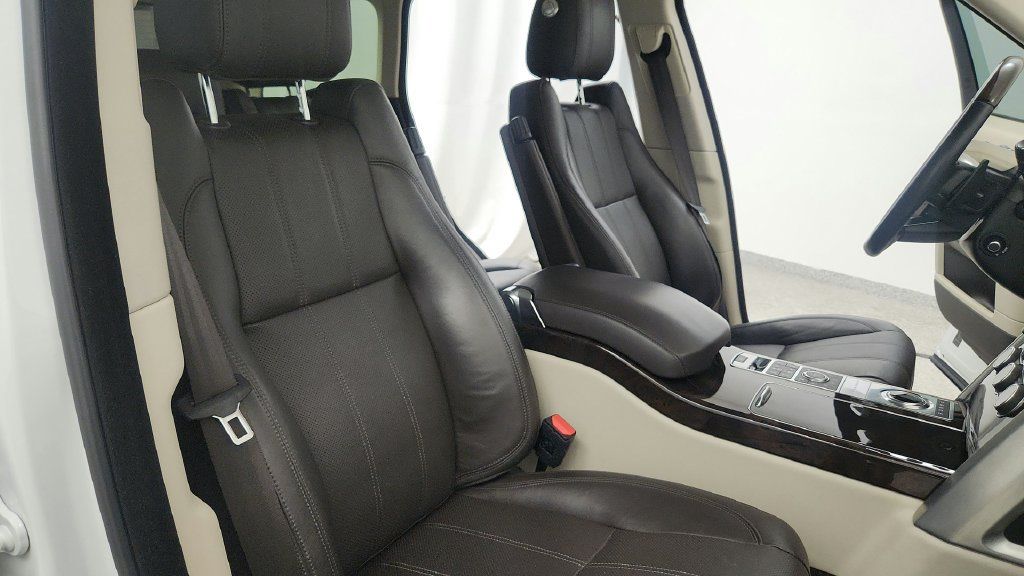 Used 2017 Land Rover Range Rover Supercharged AWD/4WD image 51
