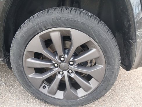 Certified 2020 Jeep Cherokee High Altitude image 9