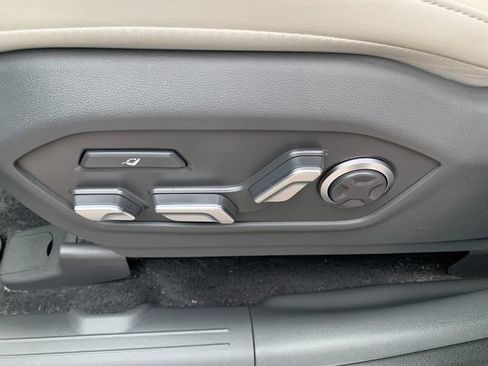 Used 2025 Hyundai Santa Fe Calligraphy AWD/4WD image 26
