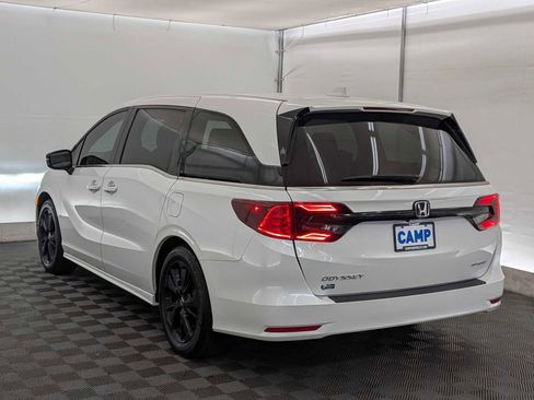Used 2023 Honda Odyssey Sport image 4