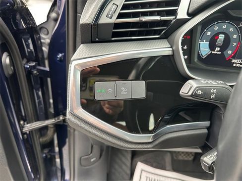 Used 2024 Audi Q3 2.0T Premium Plus image 21