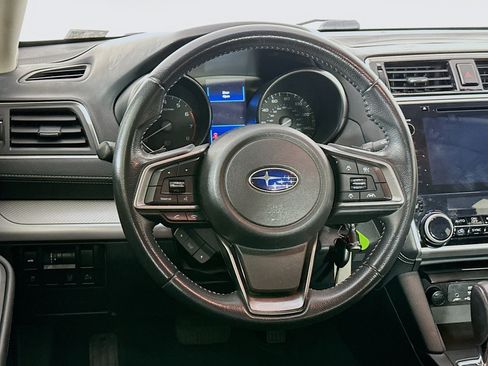 Used 2019 Subaru Legacy 2.5i Premium AWD/4WD image 17