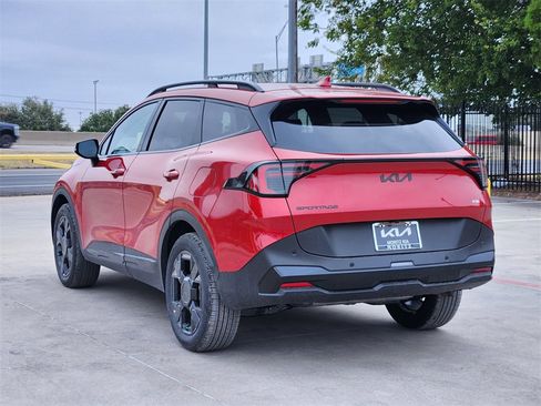 New 2026 Kia Sportage X-Line image 3