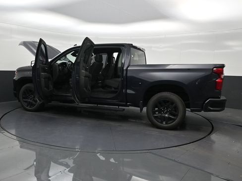 Used 2023 Chevrolet Silverado 1500 Custom RWD image 34