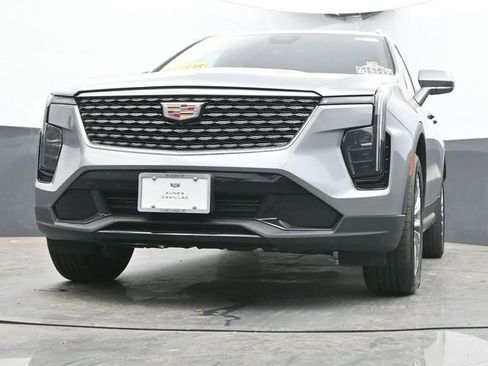 Used 2025 Cadillac XT4 Premium Luxury AWD/4WD image 43