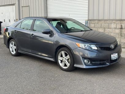 Used 2012 Toyota Camry SE w/ Leather Pkg