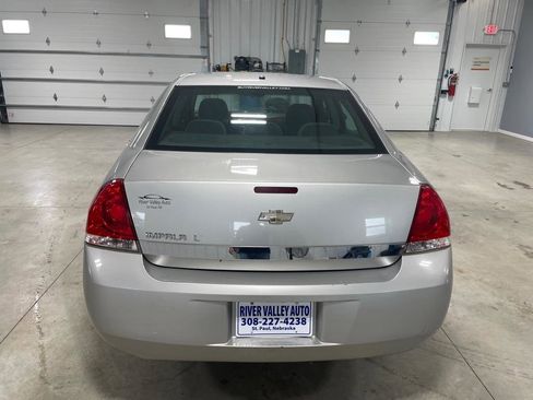 Used 2006 Chevrolet Impala LT w/ Preferred Equipment Group FWD image 6