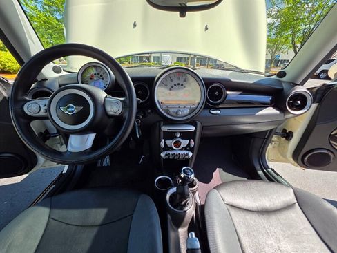 Used 2008 MINI Cooper Hardtop w/ Premium Pkg FWD image 17