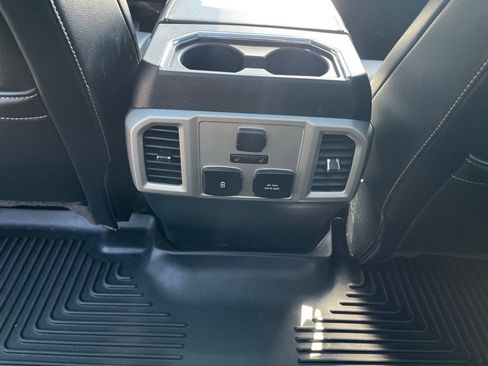 Used 2020 Ford F150 Lariat w/ Equipment Group 502A Luxury image 13