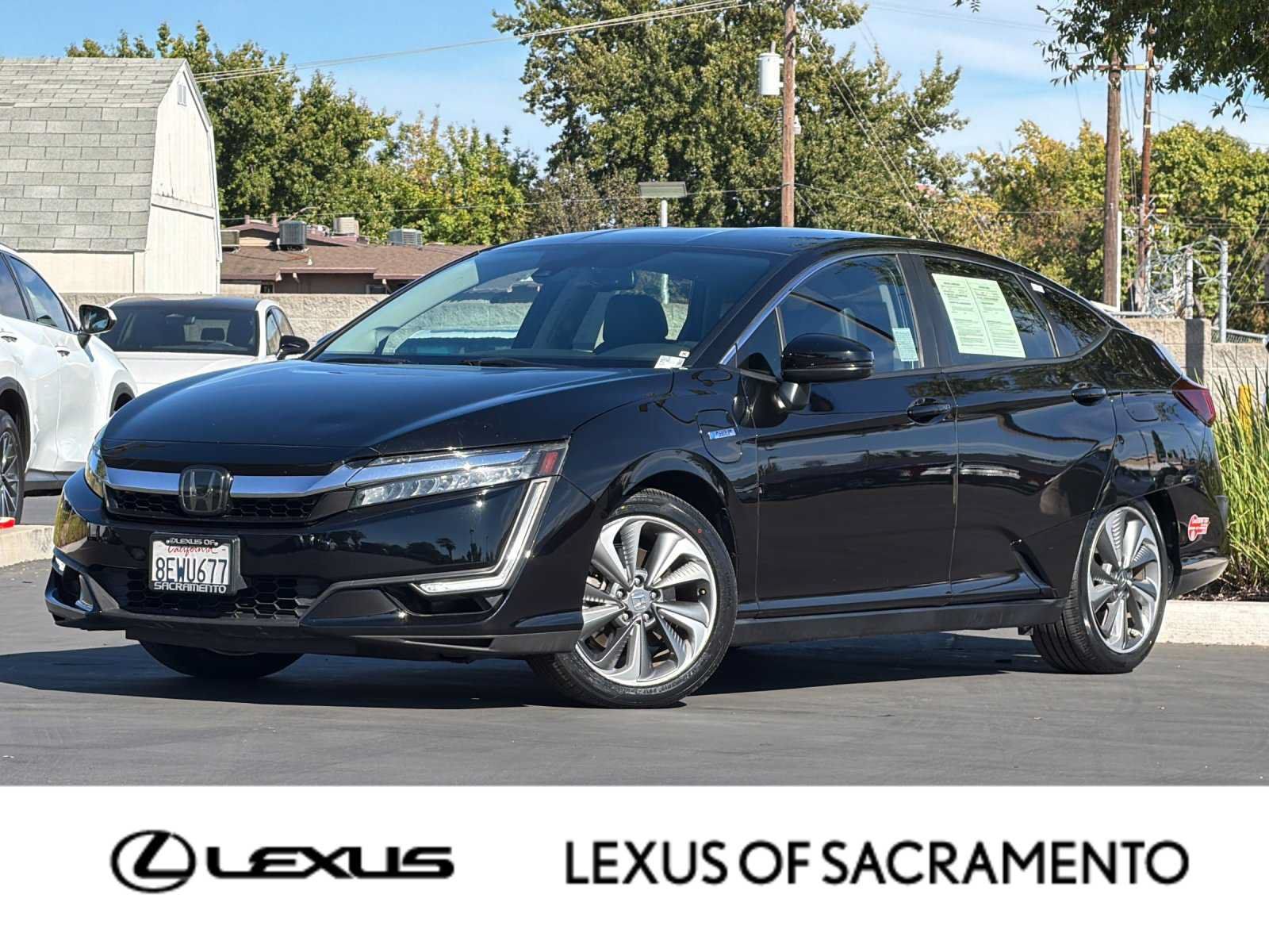 Used 2018 Honda Clarity Touring image 1