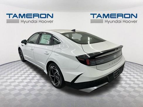 New 2026 Hyundai Sonata SEL image 3