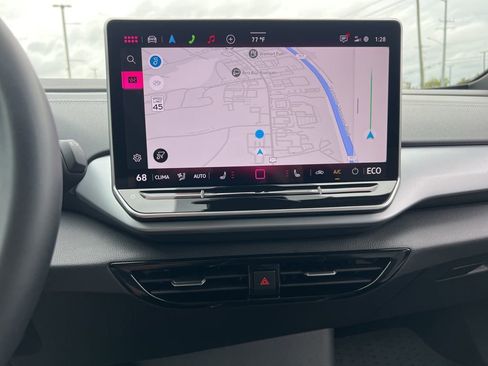 Used 2025 Volkswagen ID.4 Pro image 20