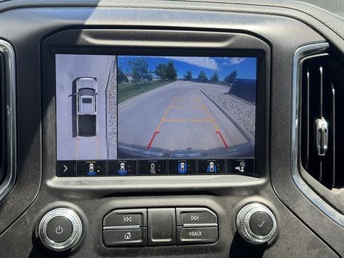 Used 2019 GMC Sierra 1500 AT4 w/ Off Road Performance Package AWD/4WD image 18