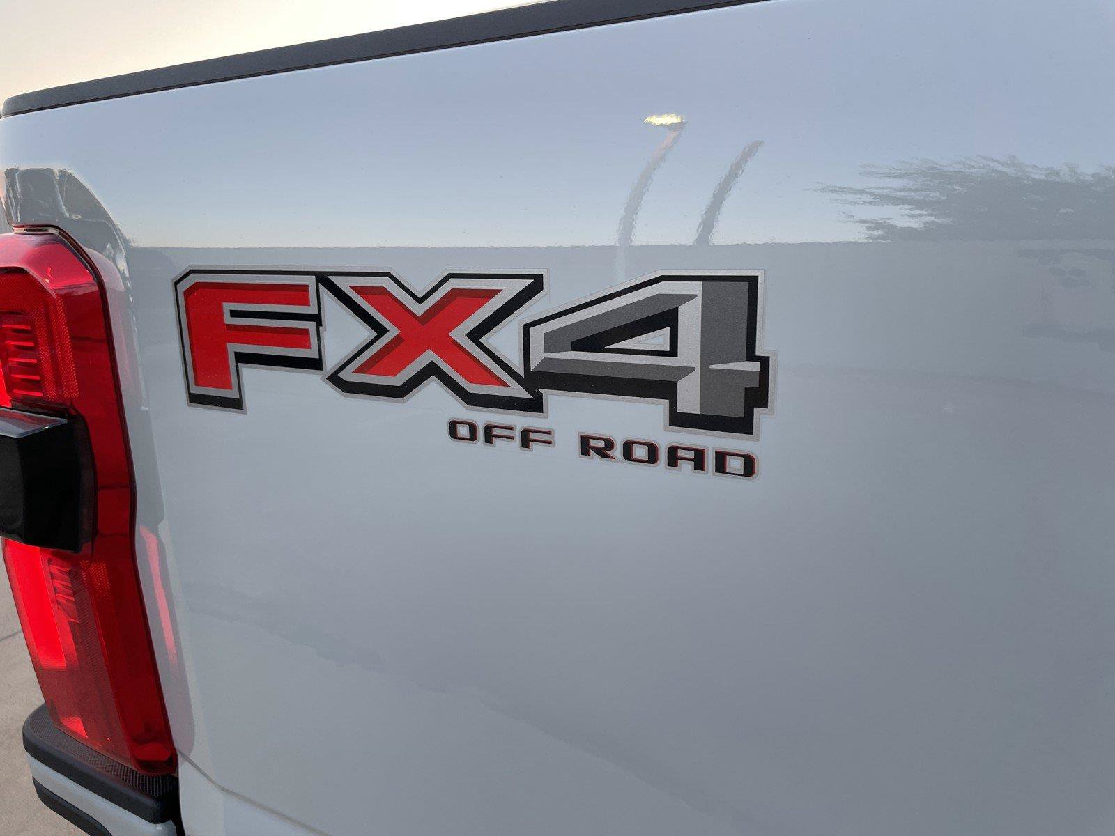 New 2026 Ford F250 Platinum w/ Platinum Plus Package AWD/4WD image 33