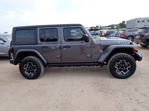 Used 2023 Jeep Wrangler Unlimited Rubicon 4xe AWD/4WD image 5