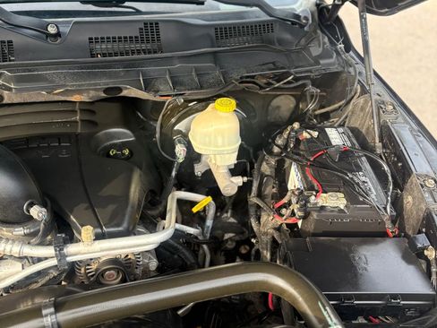 Used 2015 RAM 1500 Sport w/ Convenience Group image 56