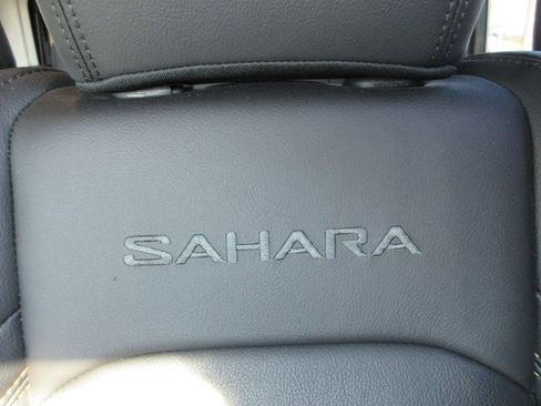 Used 2024 Jeep Wrangler Sahara w/ Technology Group image 22