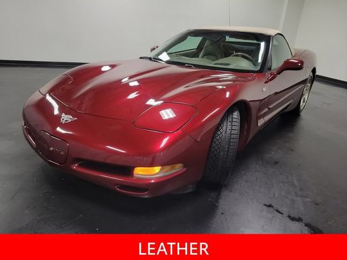 Used 2003 Chevrolet Corvette Convertible w/ Preferred Equipment Group1 RWD image 4