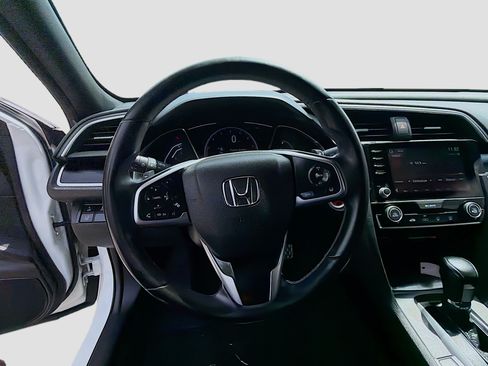 Used 2019 Honda Civic Sport image 10