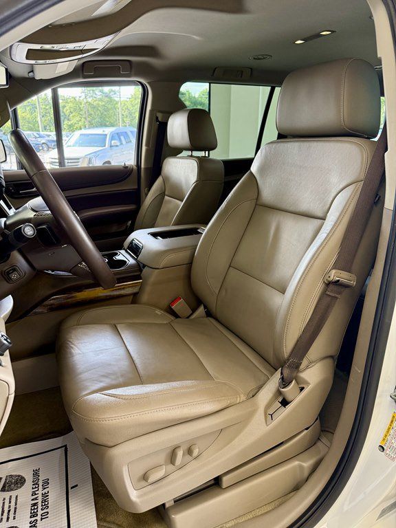 Used 2017 Chevrolet Suburban LT w/ Texas Edition Package RWD image 14