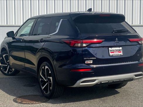 Used 2022 Mitsubishi Outlander SE AWD/4WD image 15