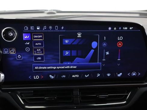 Used 2024 Chevrolet Equinox EV RS w/ LPO, All-Weather Mat Package image 35