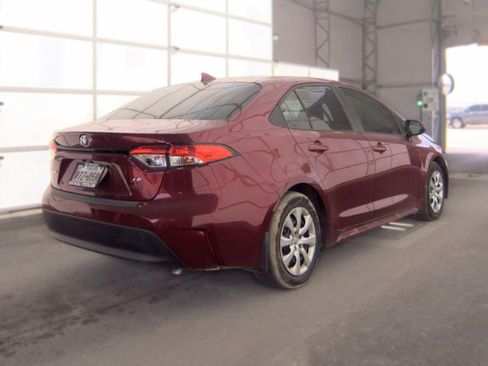 Used 2024 Toyota Corolla LE FWD image 4